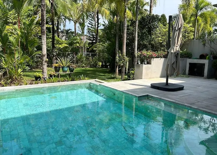 A Lovely 2-3 Bed Only 300M Walk To Bangtao Beach