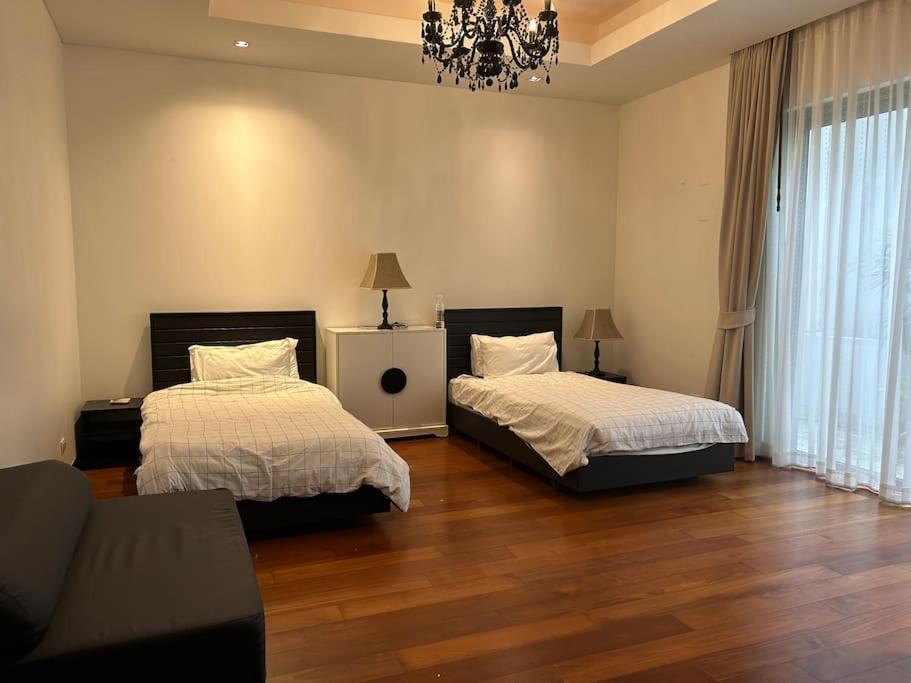 A Lovely 2-3 Bed Only 300m Walk To Bangtao Phuket